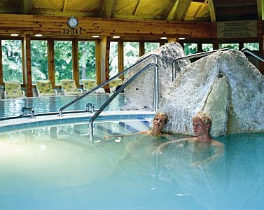 Termalbad i Health Spa Resort Heviz - bassänger, massage