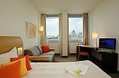 Hotel Novotel Danube Budapest - уютный двухместный номер в элегантном отеле с панорамой на Дунай