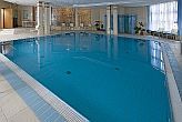 Basen kryty w Hotelu Wellness Rubin w Budapeszcie