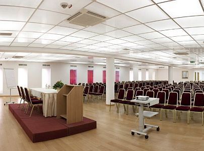 Sala conferenza all'Hotel Rubin - hotel benessere a Budapest con sale conferenze
