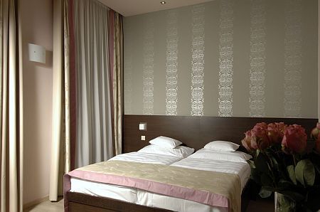 Pokój dwuosobowy blisko ulicy Andrassy w Budapeszcie - Hotel Carat Budapeszt