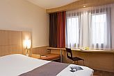 Дешевые 3* Ibis отель в Будапеште - Ibis Heroes Square Budapest