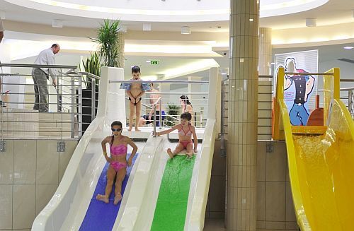 Park Inn Sarvar**** Hotel's children's slide in Sarvar