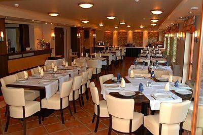 3* To elegante restaurante del Wellness Hotel en Bank