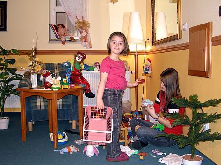 La habitación para niños en el Hotel Villa Classica en Papa - hotel poco costoso en Papa