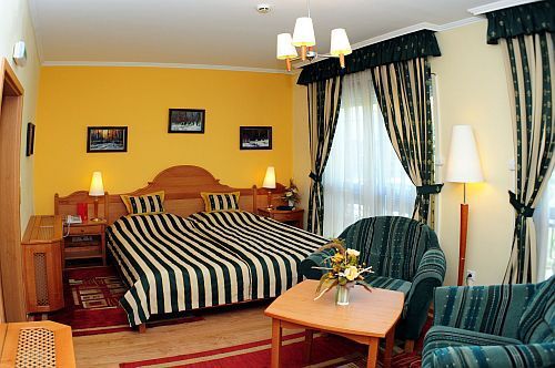 Pápa en Hongrie - Accommodation et Wellness á 4 étoiles á L'hôtel Villa Classica