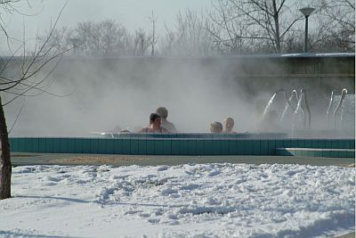 Woda medyczna w termalnym spa - Aqua Lux Cserkeszolo 3*