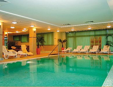 Wellnesscentrum - Wellness Hotell Granada - Kecskemet