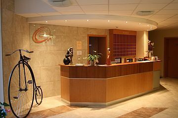 Kecskemet Hotels, Kecskemet wellnesshotel Granada, Wellnessurlaub in Kecskemet, wellnesshotels In Kecskemet