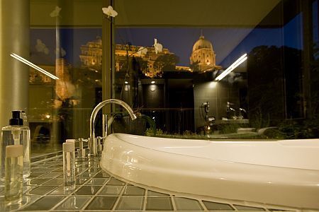 Отель в Буде Lanchid 19 **** Hotel - Design hotel Budapest