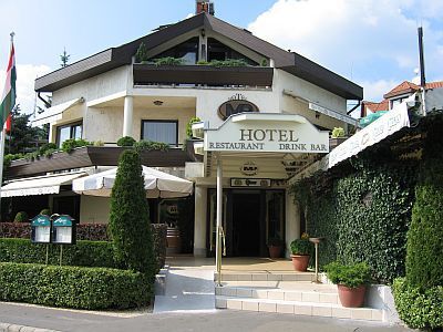ブダペストのホテル, Hotel Molnar Budapest-ブダ丘パノラマ：ブダ丘とブダペスト