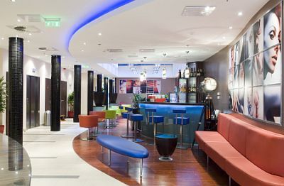 Hotel Soho in Budapest - lobby - online hotels in Budapest w