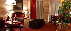 Divinus Hotel Debrecen 5* elegancki i romantyczny pokój hotelowy