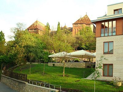 Hôtel Castle Garden á la quartier de Chateau de Buda, près de la place Széll Kálmán et la gare de Sud