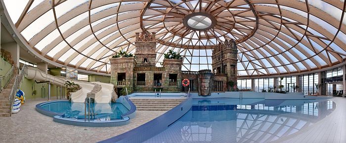 Hotel Aquaworld Resort Budapest - Piscinas