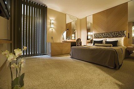 Junior Suite в элегантном 4-звездном дизайн-отеле Marmara Hotel Budapest