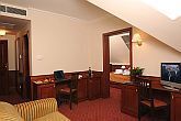 Hotel Balneario Kodmon en Eger - apartamento