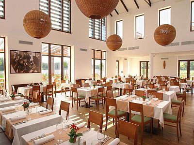 4* Hotelowa restauracja wellness Tisza Balneum z wieloma przysmakami