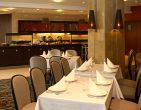 Het elegante restaurant van het Saliris Spa Resort Hotel in Egerszalok