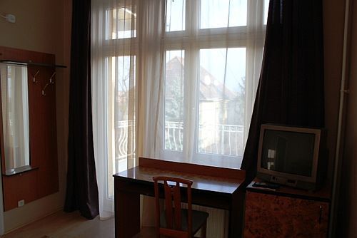 Habitación con descuento en Budapest, en el pie del monte Gellert - Hotel Villa Kristal Budapest