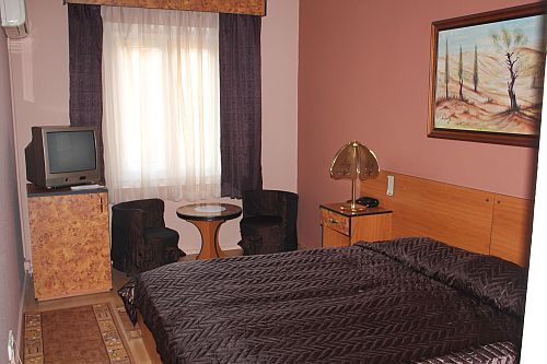 Hotel Kristal na Budzie - Romentyczny pokój hotelowy w Budapeszcie