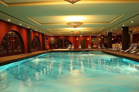 Airport Hotel Stacio Vecse - tanie zakwaterowanie i wellness w pobliżu Budapesztu