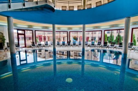 Hotel Kapitány 4* Wellness Sümeg - スペシャルウェルネスホテル