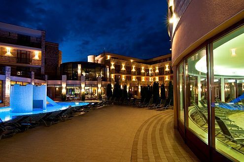 Vacaciones en Hungria - Hotel en Sumeg - habitaciones a precio pagable - paquetes de wellness con media pensión