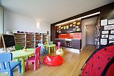 Zona de juegos para niños en el Yachtclub Bavaria - apartamentos familiares en Balatonlelle