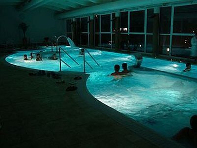 ドラバ温泉ホテルハルカニー - ハルカニーにある優れたウェルネスホテル