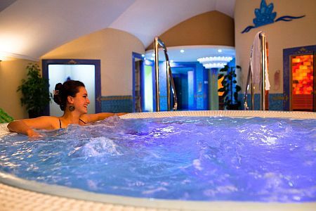 Wellness Hotel Kristály Keszthelyen a Balatonnál akciós, félpanziós ellátással