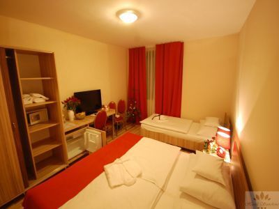 Отель в Будапеште Sunshine- номер отеля уютный и комфортный