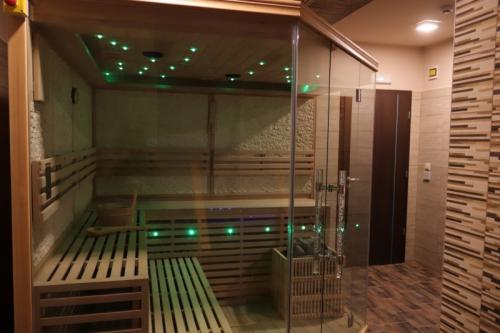 Sauna d'Hôtel Royal pres du bain de bien-etre et thermal