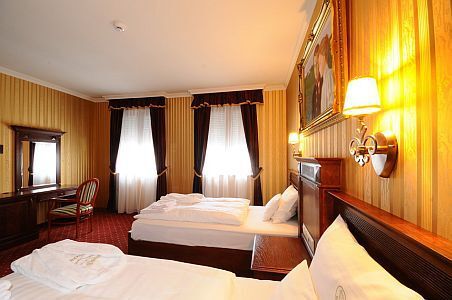 Beschikbare hotelkamer in het 4-sterren Hotel Obester in Debrecen voor een gezellig wellnessweekend