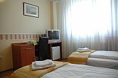 Rum med två sängar i Atlantic Hotell Budapest