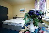 Romantic hotelroom in Hotel Thomas in Budapest at cheap prices