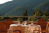 Terrasse panoramique dans un environnement à Thermal Hotel Visegrad