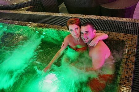 Paquets promotionnels pour des week-ends spa dans l'Hotel Delibab à Hajduszoboszlo en Hongrie