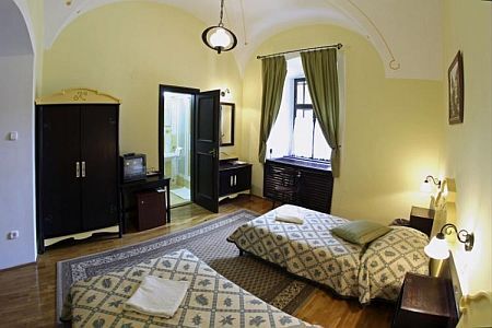 Hotel Klastrom Győr - cameră last minute în Gyor