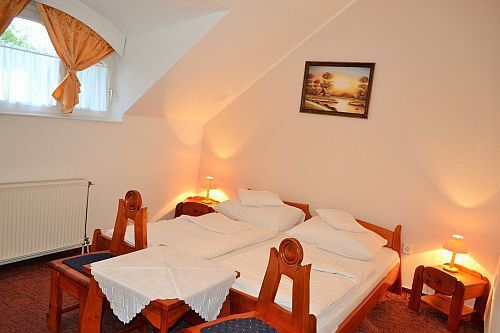 Double room in Fodor Hotel in Gyula close to the Castle Bath