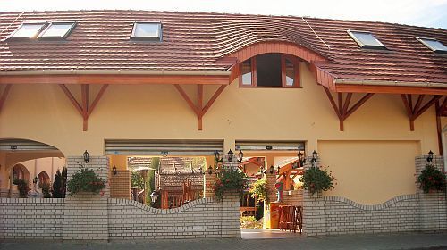 Hotel Fodor nel centro storico di Gyula -  L'edificio principale di Gyula 