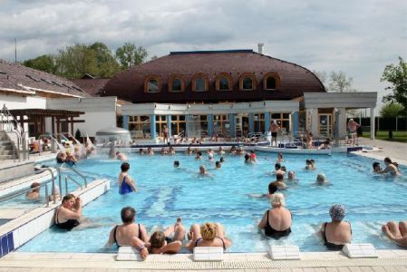 Week-end bien-être à Mezokovesd au célèbre bain Zsóry