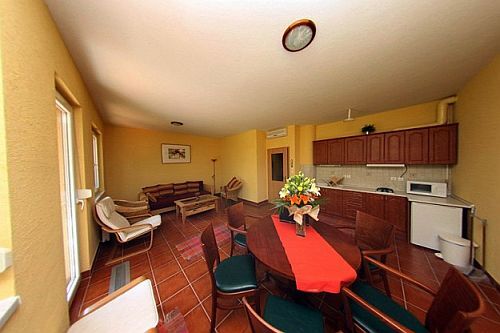 Appartement met keuken aan de Balaton, in Szindbád Wellness Hotel in Balatonszemes