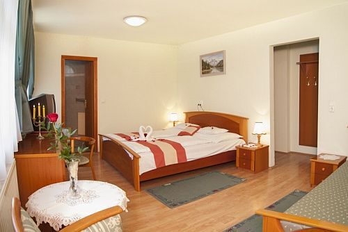 Hotelzimmer im Hotel Gosztola in Örseg in Ungarn zu günstigen Preisen