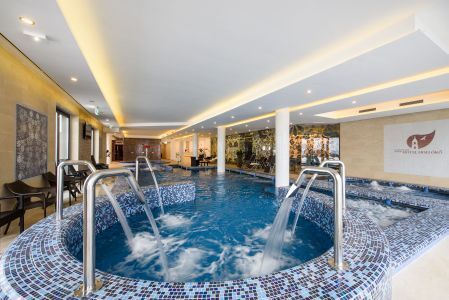 Wellnessweekend in Holloko in het Castellum Wellness Hotel 4*