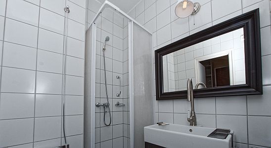 Tündérkert Hotel Noszvaj - salle de bain à l'hôtel Tündérkert à Noszvaj