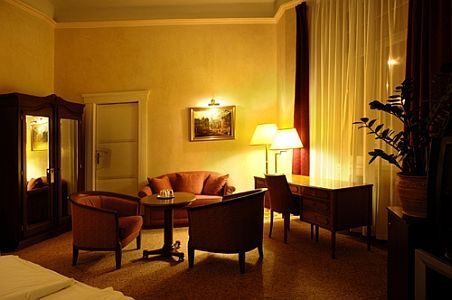 Hotel Central Nagykanizsa - Unterkunft in Nagykanizsa zum Angebotspreis