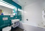 4* Yacht Wellness Hotel-badkamer aan het Balatonmeer