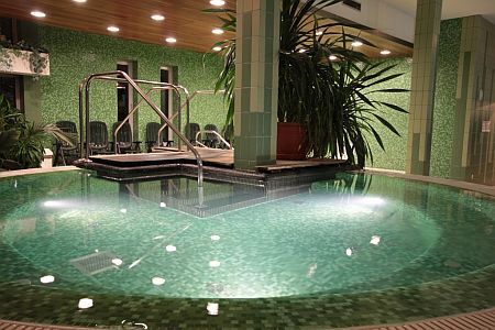 Yacht Hotel Wellness Siofok 4* weekend benessere a Siofok