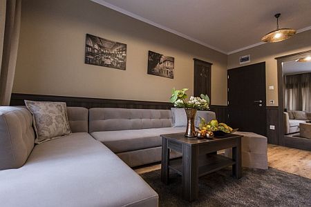 Komló Hotel Gyula – Promocyjny nocleg w Gyula, z pakietem HB i sauną